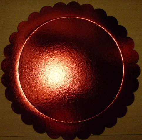 PLATO METALIZADO 34CM FLOR ROJO