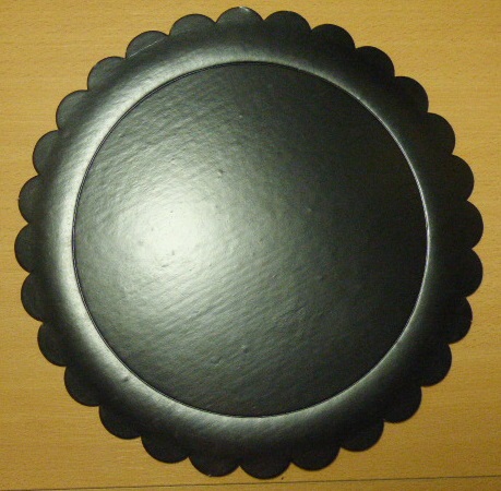 PLATO METALIZADO 30CM FLOR NEGRO