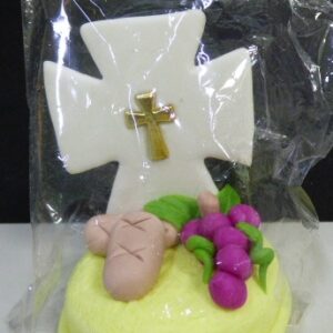 ADORNO PORCELANA FRIA CRUZ CON PAN Y UVA