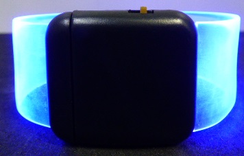 BRAZALETE IMANTADO CON LUZ AZUL