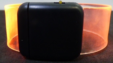 BRAZALETE IMANTADO CON LUZ NARANJA
