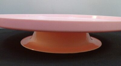 BANDEJA CON PIE REDONDA PLASTICA 26CM ROSA PASTEL