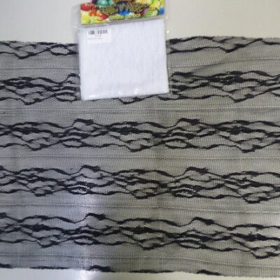 MANTILLA BCA Y NEGRA