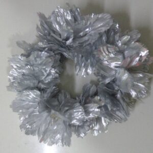 VINCHA FLOR DE SEDA PLATEADA