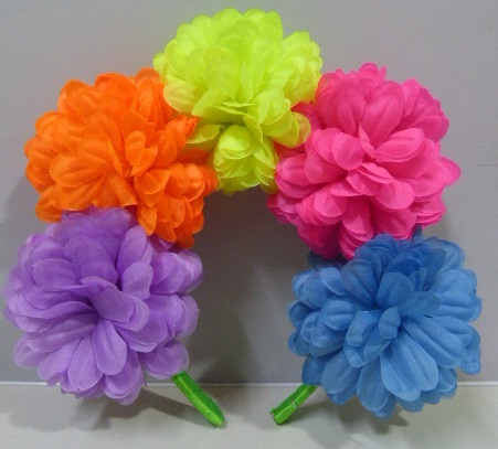 VINCHA DE CRISANTEMOS MULTICOLOR