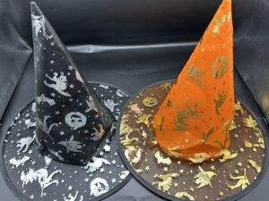 GORRO BRUJA ESTAMPADO