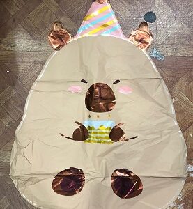 GLOBO FOIL SILUETA CAPIBARA CON TORTA