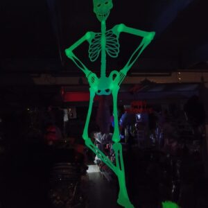 ESQUELETO GLOW 90CM