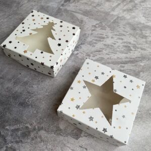 CAJA MINI COOKIE ESTRELLAS CON VISOR 10X10X3CM