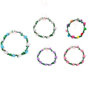 CORONA VERDE CON LUZ Y FLORES