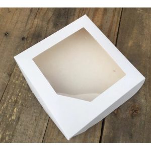 CAJA CUADRADA CON VISOR 15 X 3,5CM