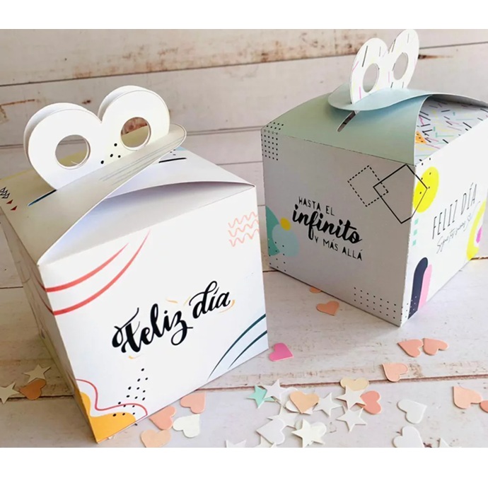 CAJA MINI BOX FELIZ DIA 11X11X11 CM